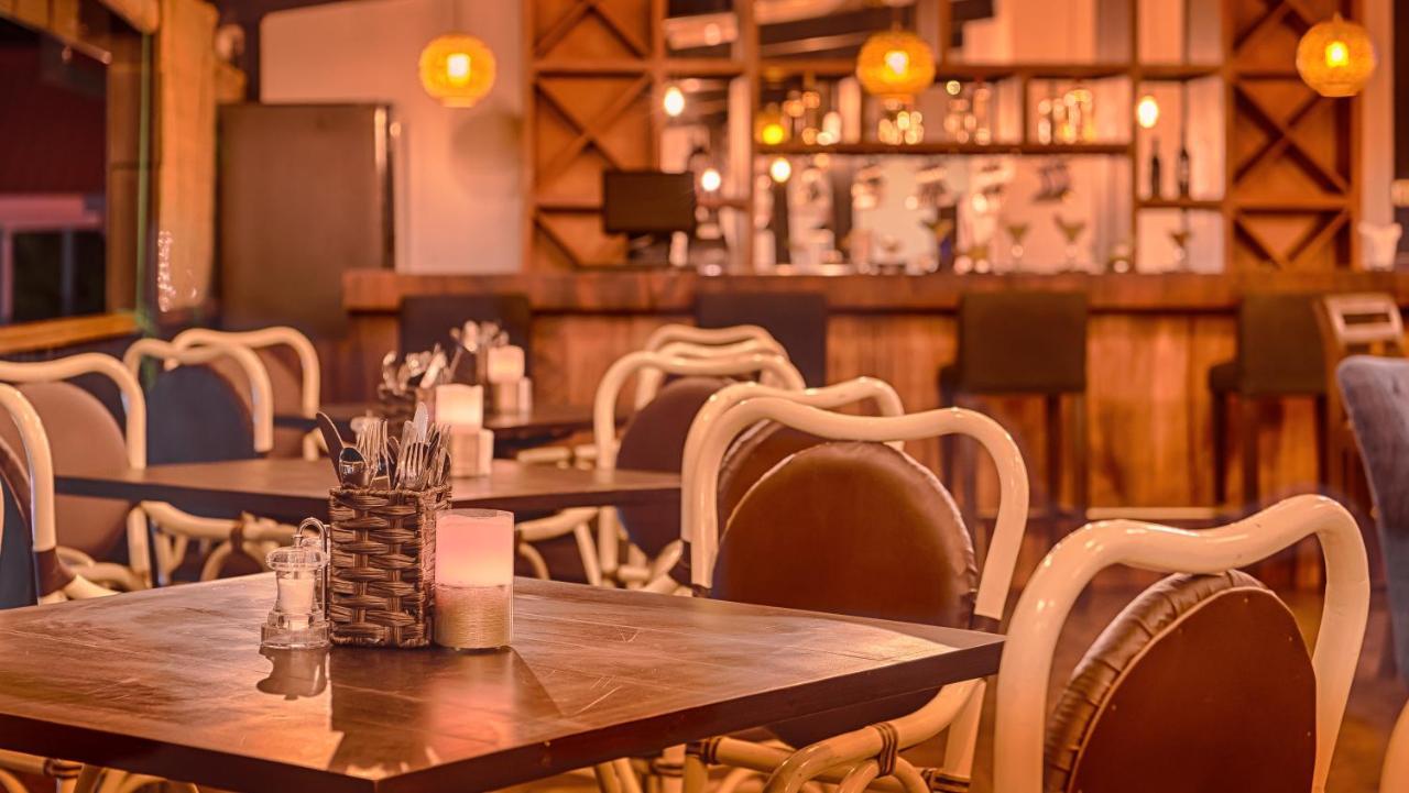 Spice Ella Hotel Ngoại thất bức ảnh